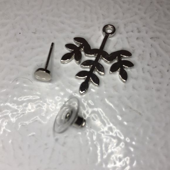 Silver Leaf Jacket with Silver Tone Stud Earrings - Picture 3 of 3